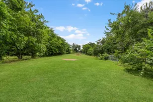 110 Lora Ln, Weatherford, TX 76088 - Photo 9