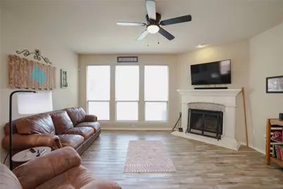 3300 Stonecrop Trail, Denton, TX 76226 - Photo 3