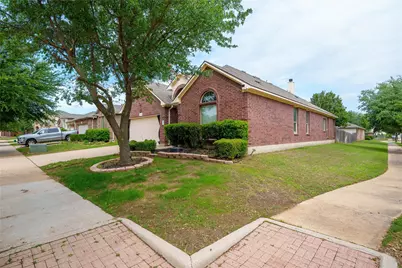 3300 Stonecrop Trail, Denton, TX 76226 - Photo 5