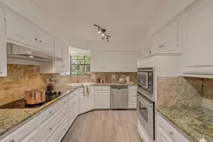 3924 Mesa Dr, Plano, TX 75074 - Photo 13