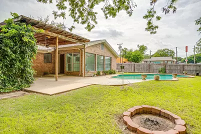211 Cottonwood Street, Weatherford, TX 76086 - Photo 27