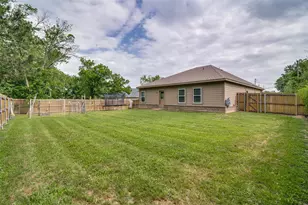 3702 Pace St, Greenville, TX 75401 - Photo 3