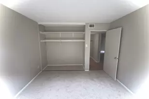 8560 Park Ln, Dallas, TX 75231 - Photo 19