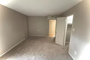 8560 Park Ln, Dallas, TX 75231 - Photo 11