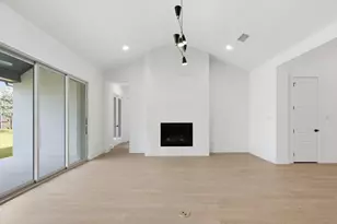 708 Bear Creek Dr, Hurst, TX 76054 - Photo 13