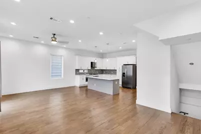 2450 N Garrett Avenue #14, Dallas, TX 75206 - Photo 3