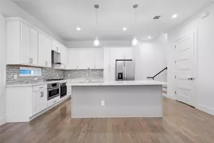 2450 N Garrett Ave, Dallas, TX 75206 - Photo 23