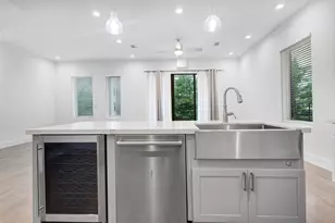 2450 N Garrett Ave, Dallas, TX 75206 - Photo 25