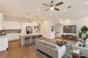 2450 N Garrett Ave, Dallas, TX 75206 - Photo 3