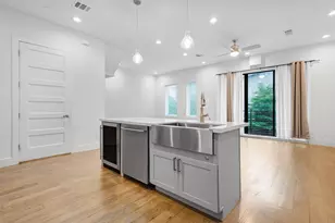 2450 N Garrett Ave, Dallas, TX 75206 - Photo 23