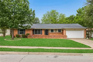 181 Easton Rd, Dallas, TX 75218 - Photo 1