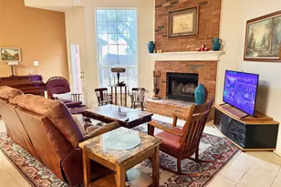 5425 Wood Creek Ln, Garland, TX 75044 - Photo 9