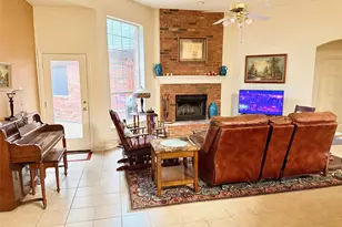 5425 Wood Creek Ln, Garland, TX 75044 - Photo 11