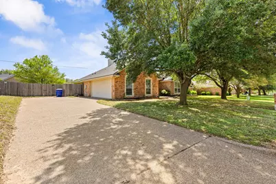 713 Ver-Lo Drive, Lorena, TX 76655 - Photo 3