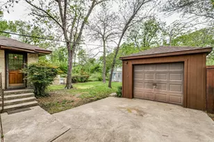 10313 Pinecrest Dr, Dallas, TX 75228 - Photo 17
