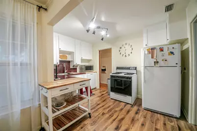 10313 Pinecrest Drive, Dallas, TX 75228 - Photo 9