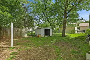 305 Claude Ave, Cleburne, TX 76031 - Photo 13