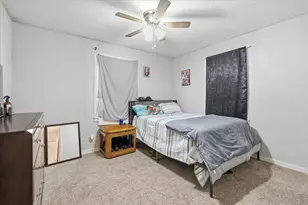305 Claude Ave, Cleburne, TX 76031 - Photo 9