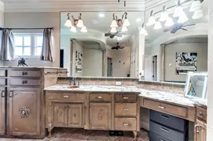 1608 Rivercrest Ct, Fort Worth, TX 76107 - Photo 27
