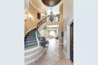 1608 Rivercrest Court, Fort Worth, TX 76107 - Photo 3