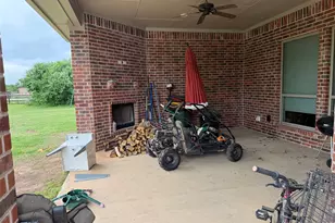 522 Co Rd 3386, Paradise, TX 76073 - Photo 5