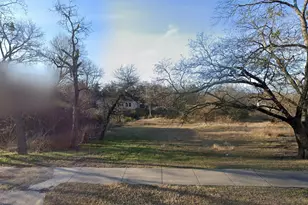 706 Dr Martin Luther King Jr Blvd, Waxahachie, TX 75165 - Photo 1