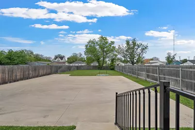 1108 Oakwood Avenue, Waco, TX 76706 - Photo 27