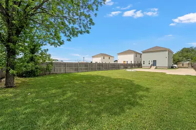 1108 Oakwood Avenue, Waco, TX 76706 - Photo 29