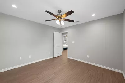 1108 Oakwood Avenue, Waco, TX 76706 - Photo 25