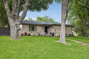 10607 Maplegrove Ln, Dallas, TX 75218 - Photo 3