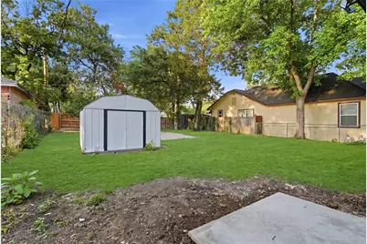 2607 Brandon Street, Dallas, TX 75211 - Photo 13