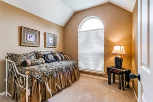 303 Old York Rd, Irving, TX 75063 - Photo 19