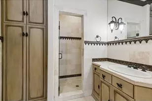 6917 Forest Glen Dr, Dallas, TX 75230 - Photo 29
