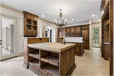 6917 Forest Glen Drive, Dallas, TX 75230 - Photo 11