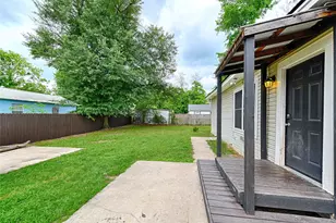 1700 S Jefferson St, Kaufman, TX 75142 - Photo 23