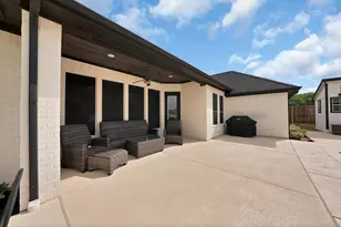 2548 Bunker Hill Dr, Burleson, TX 76028 - Photo 31
