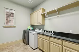 5501 Lake Geneva Ct, Flower Mound, TX 75022 - Photo 19