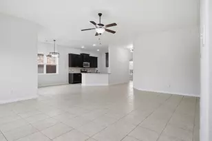 717 Roaring Springs Dr, Glenn Heights, TX 75154 - Photo 17
