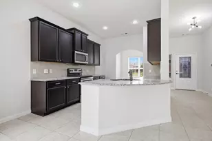 717 Roaring Springs Dr, Glenn Heights, TX 75154 - Photo 11