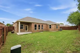 717 Roaring Springs Dr, Glenn Heights, TX 75154 - Photo 33