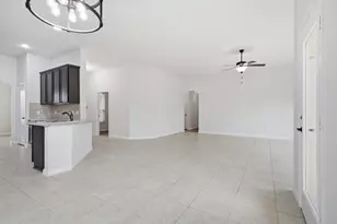 717 Roaring Springs Dr, Glenn Heights, TX 75154 - Photo 15
