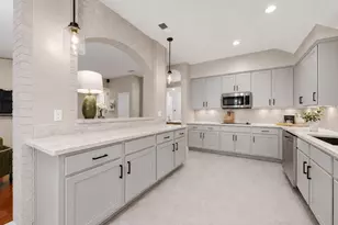 3260 Shady Glen Dr, Grapevine, TX 76051 - Photo 13