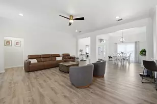 12176 Livingston Way, Talty, TX 75126 - Photo 9
