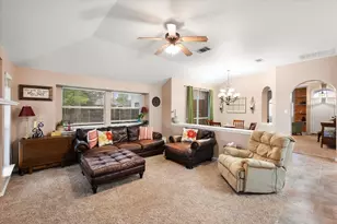202 Creek Point Ln, Arlington, TX 76002 - Photo 21