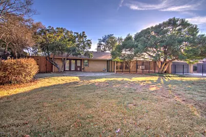3763 Vinecrest Drive, Dallas, TX 75229 - Photo 33