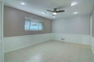 3763 Vinecrest Dr, Dallas, TX 75229 - Photo 17