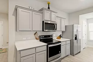 737 Trinity Pk Trl, Alvarado, TX 76009 - Photo 5