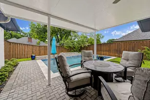 2526 Dove Creek Ln, Carrollton, TX 75006 - Photo 23
