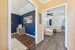 2526 Dove Creek Ln, Carrollton, TX 75006 - Photo 5