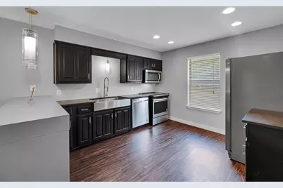 1342 S 12th Street, Waco, TX 76706 - Photo 9